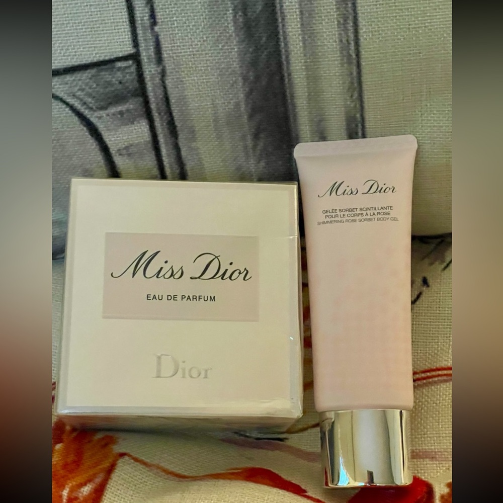 Miss Dior Eau de Parfum Gift Set – NEW & Sealed ✨